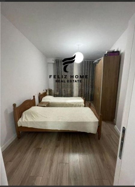 Tirane, jepet me qera apartament 2+1 Kati 2, 143 m² 500 € (ASTIR)