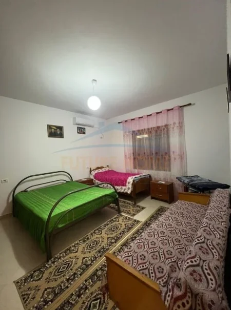 Lushnje Divjake, shitet shtepi 2+1 Kati 0, 480 m² 57.000 € (Divjake)