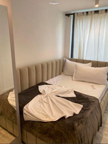 Tirane, jepet me qera apartament 2+1 Kati 1, 126 m² 1.200 € (myslym shyri)