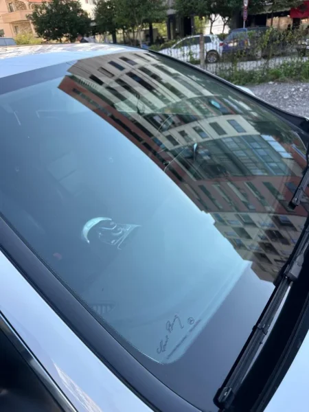 Tirane, shitet makine Mercedes Benz - C 220 Nafte, e bardhë automatik Klima 117.000 km 17.000 €