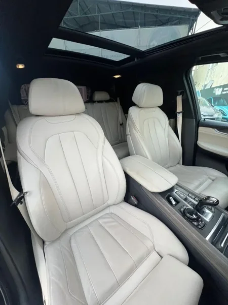 Tirane, shes makine BMW X5 350D VITI 2014 Nafte, e zeze automatik Klima 243.000 km 23.500 €