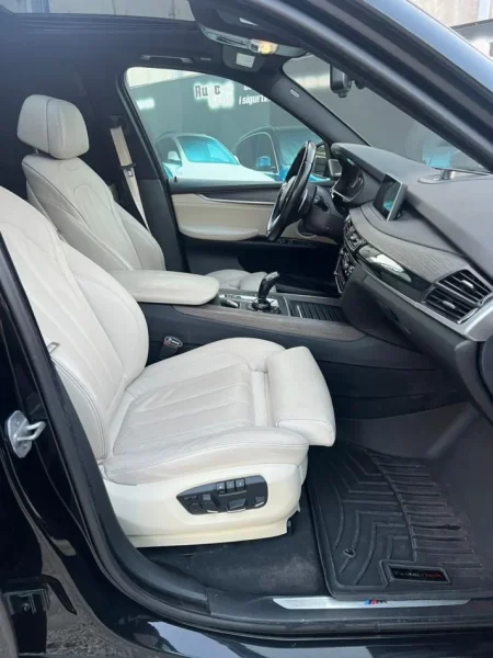 Tirane, shes makine BMW X5 350D VITI 2014 Nafte, e zeze automatik Klima 243.000 km 23.500 €