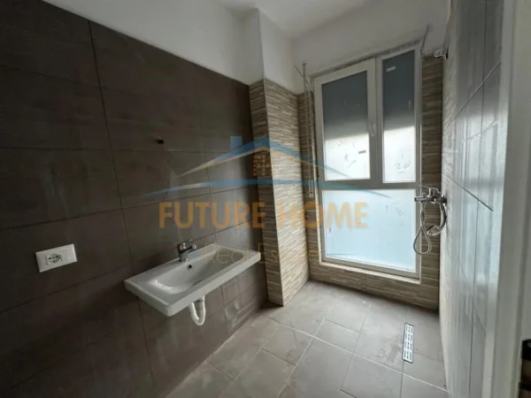 Tirane, shitet apartament 2+1 Kati 3, 110 m² 187.700 € (Don Bosko)
