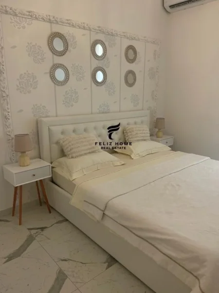 Tirane, jepet me qera apartament 1+1+Ballkon Kati 6, 78 m² 800 € (SQUARE 21)