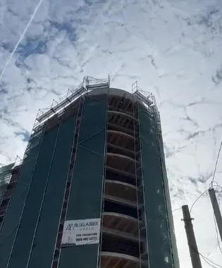 Tirane, shitet apartament 3+1 , 155 m² 217.000 € (Tregu elektrik)