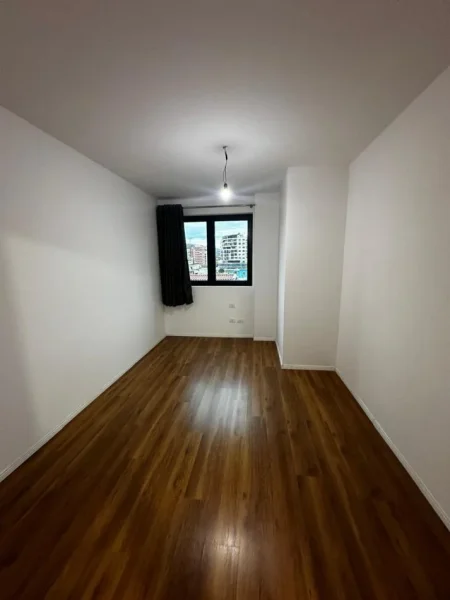 Tirane, jepet me qera apartament 2+1 Kati 3, 113 m² 500 € (ASTIR)