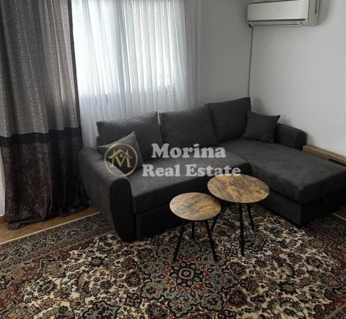 Tirane, jepet me qera shtepi 2+1 Kati 3, 98 m² 400 € (Selite)