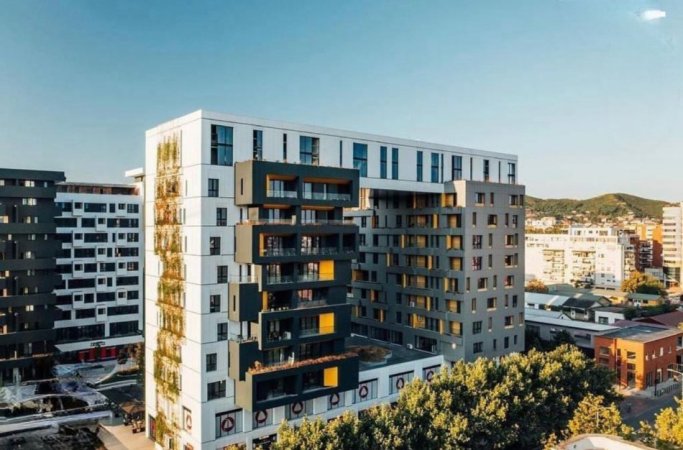 Tirane, shitet ambjent biznesi Kati 0, 108 m² 440.000 € (Rruga Kavajes)