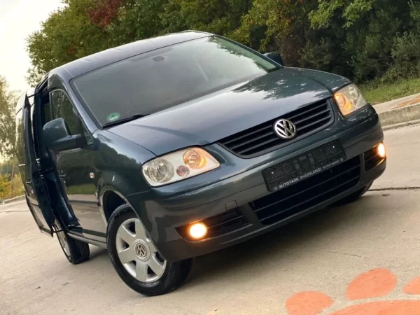 Tirane, shitet makine Volkswagen caddy benzine gaz Benzin+Gaz, gri e erret manuale, Klima