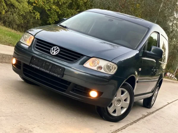 Tirane, shitet makine Volkswagen caddy benzine gaz Benzin+Gaz, gri e erret manuale, Klima