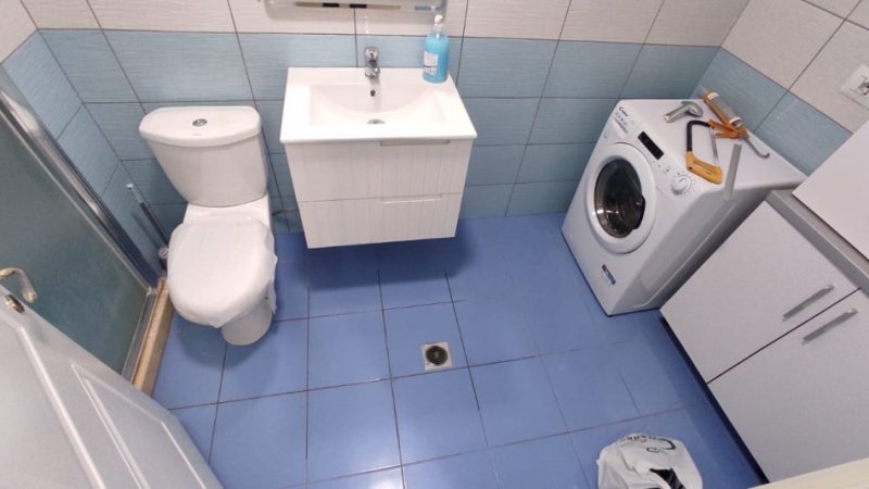 Tirane, jepet me qera apartament 1+1+Ballkon Kati 3, 70 m² 600 € (mine peza)