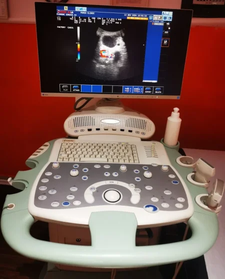Tirane, shes pajisje radiologjie Eko Doppler 2 Sonda 10.500 €