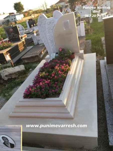 Tirane, ofroj PUNIME VARRESH MERMERI