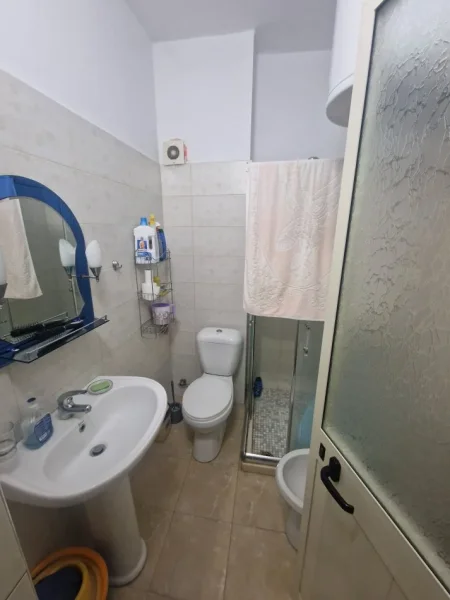 Durres, shitet apartament 1+1+Ballkon Kati 3, 52 m² 67.000 € 