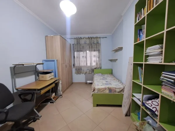 SHITET APARTAMENT 2+1+POST PARKIMI NE ASTIR, TEK OZONE-149,000 Euro