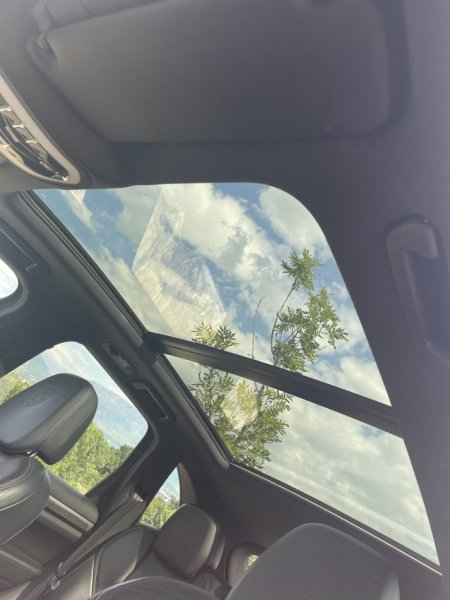 Tirane, shitet makine Porsche cayenne Nafte, e zeze automatik Kondicioner 190 km 21.000 €