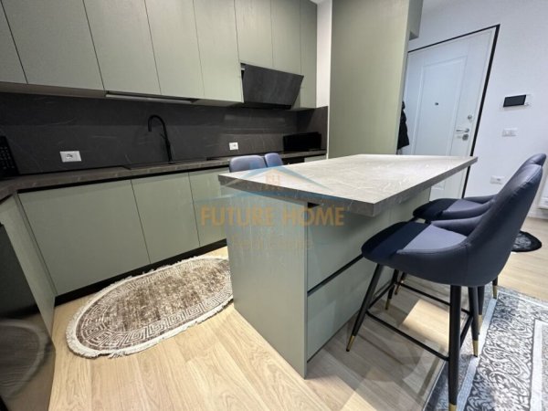 Tirane, jepet me qera apartament 2+1+Ballkon Kati 6, 114 m² 1.600 € (Kompleksi Delijorgji.)