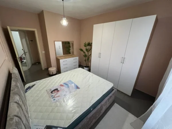 Durres, shitet apartament 2+1 Kati 5, 84 m² 82.000 € (Golem)