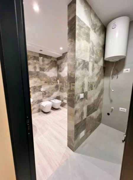 Tirane, jepet me qera apartament 2+1 Kati 6, 110 m² 1.300 € (Kodra e Diellit)