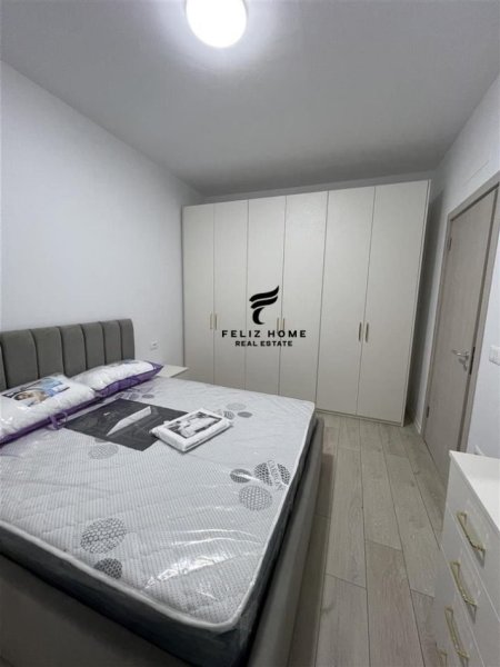 Shqiperi, jepet me qera apartament 2+1 Kati 9, 100 m² 650 € (RIVER RESIDENCE)