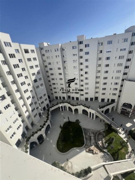 Shqiperi, jepet me qera apartament 2+1 Kati 9, 100 m² 650 € (RIVER RESIDENCE)