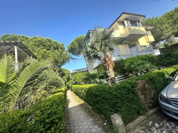 Shitet apartament 2+1 Kati 2, 125 m² 250.000 € (TEK GJIRI I LALZIT (LURA 1 RESORT))