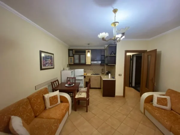 Durres, shitet apartament 1+1+Ballkon Kati 3, 70 m² 77.000 € (Shkembi i Kavajes)