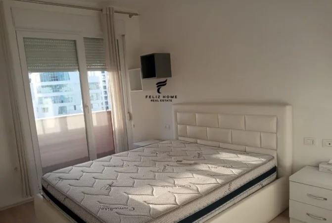 Tirane, jepet me qera apartament 2+1 Kati 8, 97 m² 600 € (21 DHJETORI)