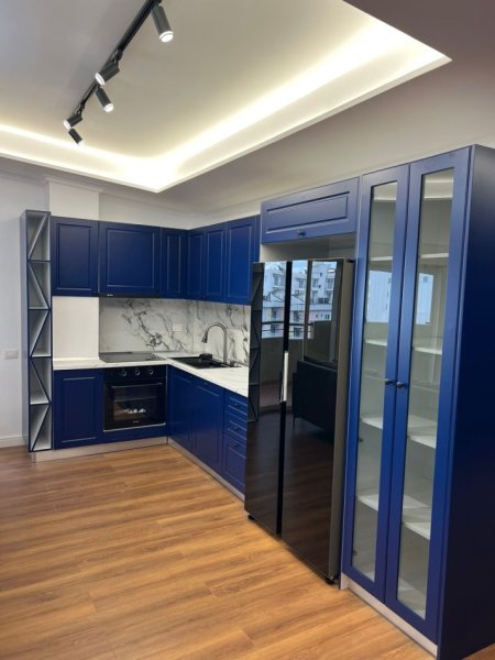 Durres, shitet apartament+verande | Penthouse 2+1+Aneks+Ballkon Kati 6, 133 m² 178.000 € (Shkembi i Kavajes)
