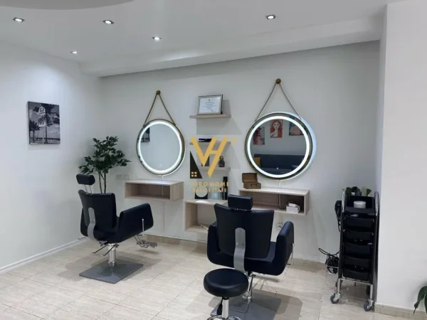 Tirane, shitet dyqan Kati 0, 116 m² 348.000 € (RRUGA E ELBASANIT)