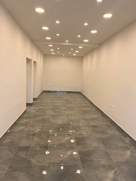 Tirane, shes dyqan Kati 0, 66 m² 550.000 € (Stadiumi Dinamo)