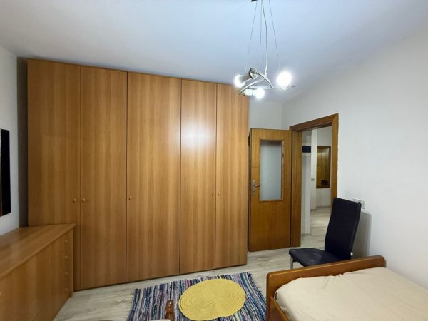 Tirane, jepet me qera apartament 1+1 Kati 0, 53 m² 400 €