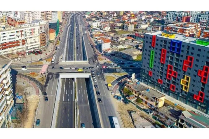 Tirane, shitet ambjent biznesi Kati 1, 110 m² 278.000 € (ASTIR)