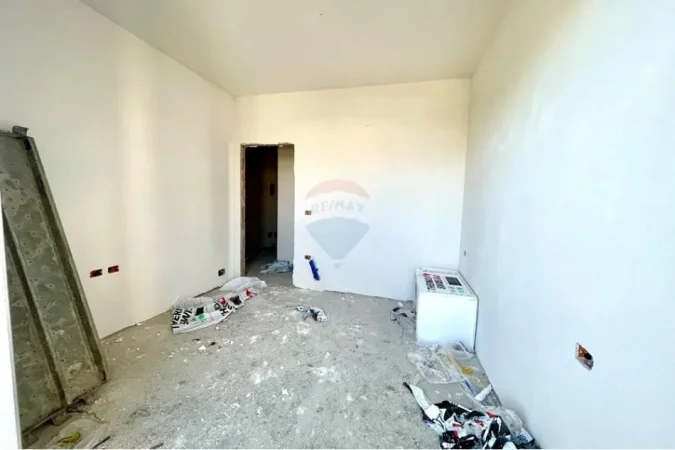 Tirane, shitet apartament 1+1+Ballkon Kati 5, 71 m² 175.000 € (VASIL SHANTO)