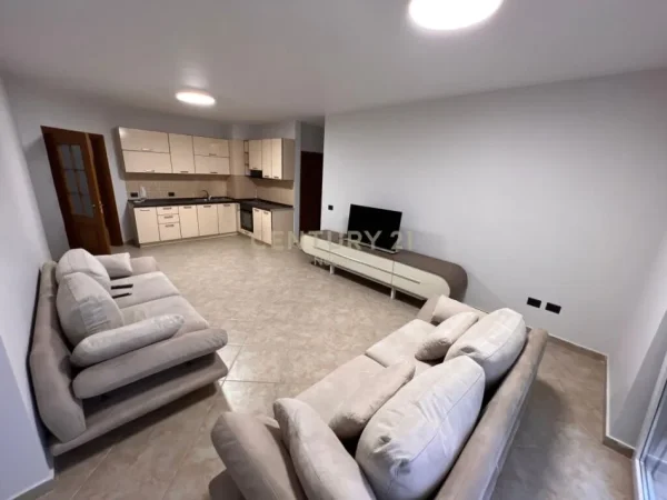 Tirane, shes apartament 3+1+Aneks+Ballkon Kati 2, 140 m² 245.000 € (LIQENI I THATË)