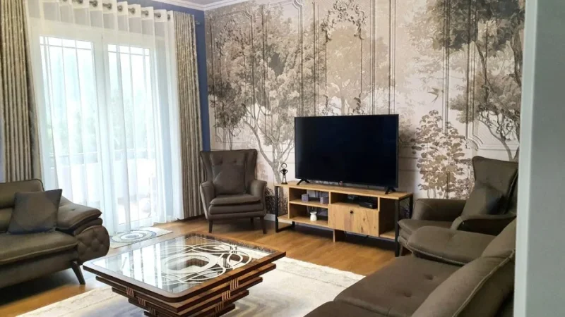 Tirane, shitet apartament 2+1 , 125 m² (Kopshti Botanik)