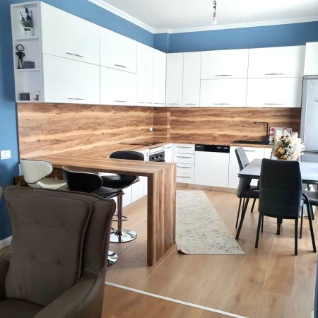 Tirane, shitet apartament 2+1 , 125 m² (Kopshti Botanik)