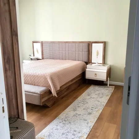 Tirane, shitet apartament 2+1 , 125 m² (Kopshti Botanik)