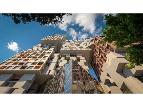 Tirane, shitet apartament 2+1+Ballkon Kati 18, 134 m² 309.000 € (Hora Vertikale)