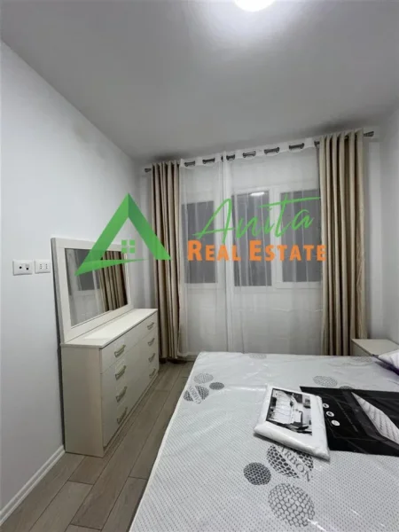 Tirane, jepet me qera apartament 2+1 Kati 9, 100 m²  (Unaza e Re)