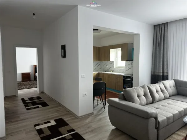 Tirane, jepet me qera Vile 3+1 Kati 2, 120 m² 700 € (selite)