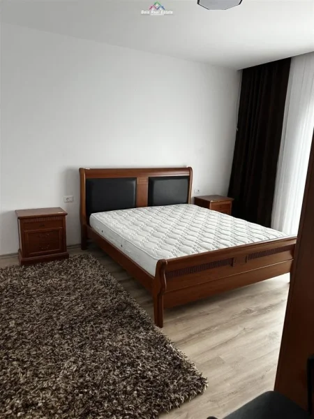 Tirane, jepet me qera Vile 3+1 Kati 2, 120 m² 700 € (selite)