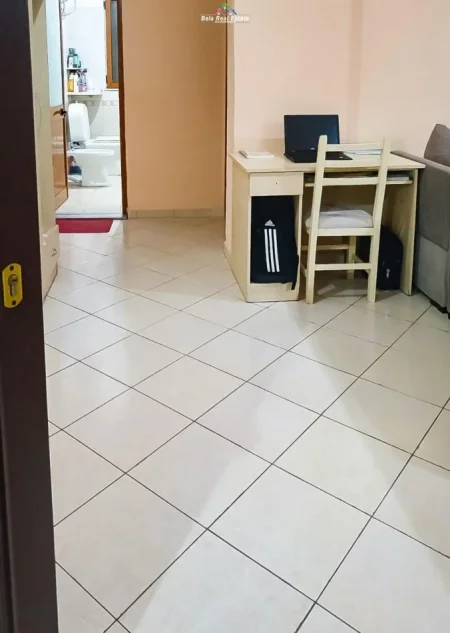 Tirane, shes apartament 1+1 Kati 4, 80 m² 109000 € (Bulevardi i Ri)