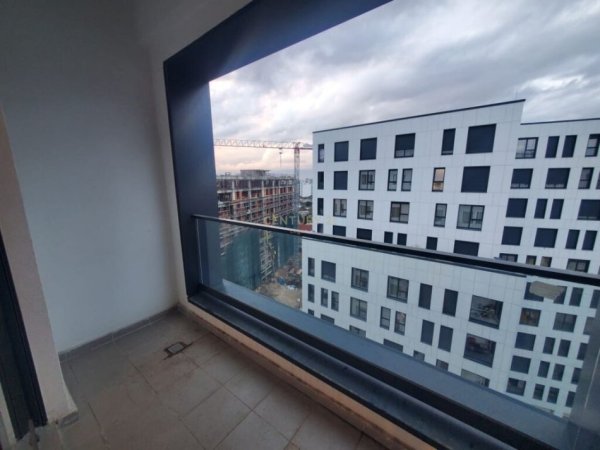 Tirane, jepet me qera apartament 3+1 Kati 10, 100 m² 600 € (kompleksi magnet)