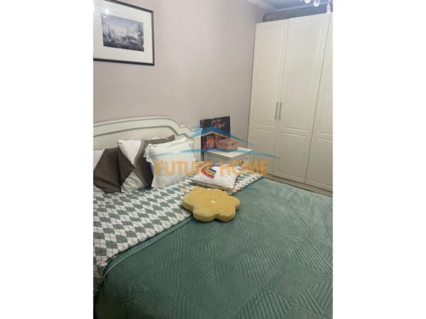 Tirane, jepet me qera apartament 2+1 Kati 2, 80 m² 700 € (Myslym Shyri)