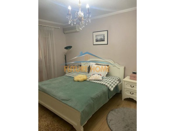 Tirane, jepet me qera apartament 2+1 Kati 2, 80 m² 700 € (Myslym Shyri)