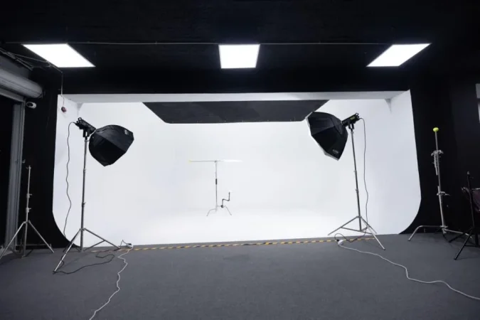 Tirane, shitet dyqan Kati 0, 116 m² 190.000 € (astir)