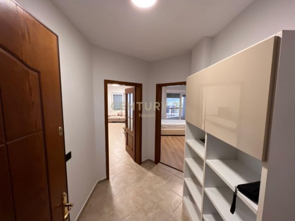 Tirane, shes apartament 3+1+2+Ballkon , 140 m² 245.000 € (Liqeni i Thatë)