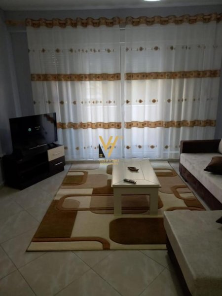 Tirane, jepet me qera apartament 2+1+Ballkon Kati 2, 70 m² 550 € (LIQENI I THATE)