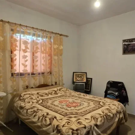 Tirane, shitet apartament 2+1+Aneks+Ballkon Kati 1, 310 m² 130.000 € (Kthesa e Kamzes)